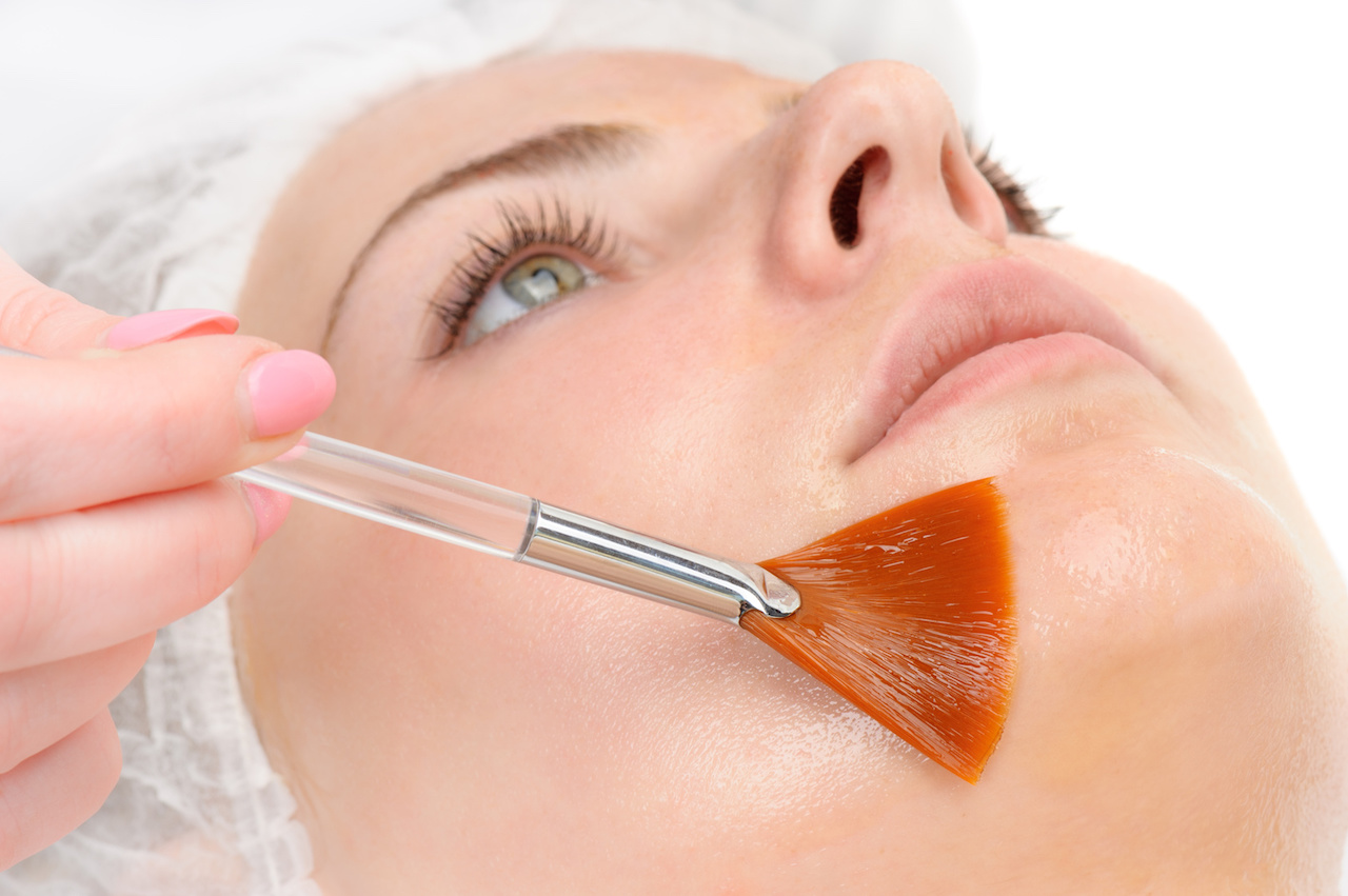 Dermatologia Estetyczna - Peeling